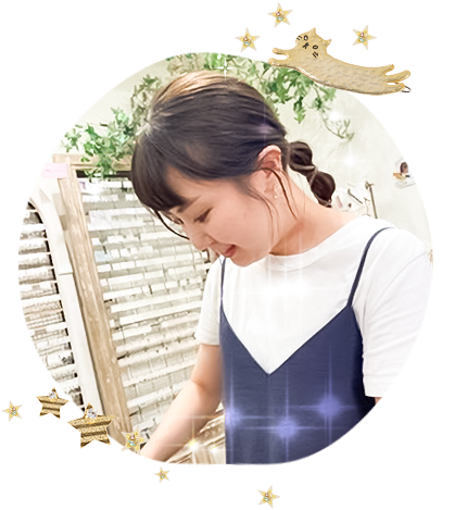 かわいいアクセサリーに囲まれて働けます！